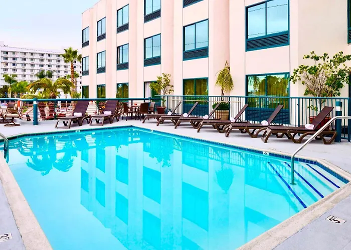 Best Western Plus Suites Hotel - Los Angeles Lax Airport